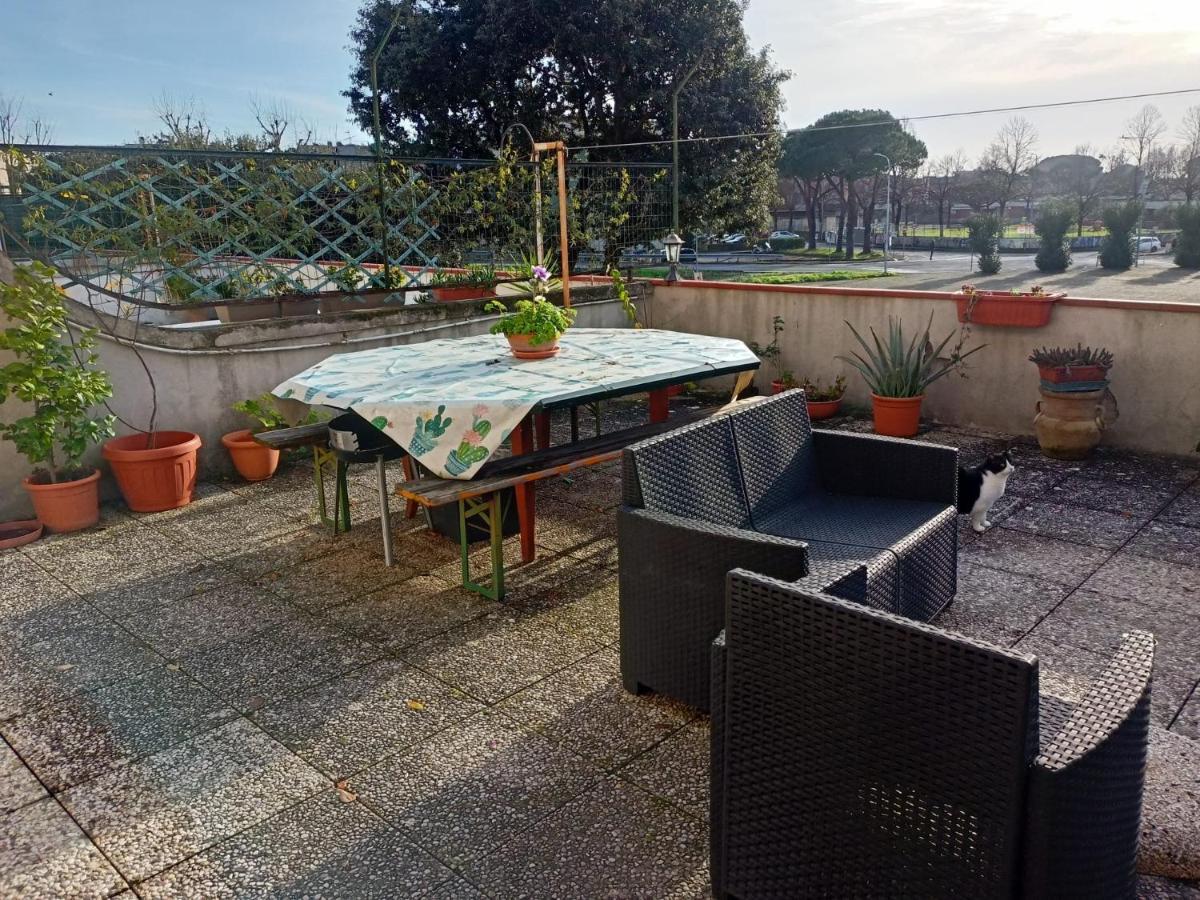 Sun Sea Relax Apartman Luni Kültér fotó